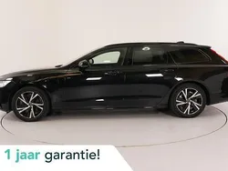 Zwart Gebruikt 2021 Volvo V90 R-Design Stationwagen | € 37.950 (Super prijs)