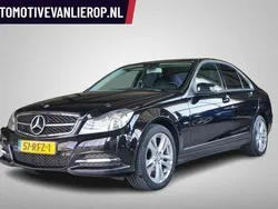 Zwart, metallic lak Gebruikt 2011 Mercedes C180 Avantgarde Sedan | € 8.995 (Eerlijke prijs)
