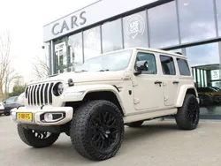 Zwart, andere lak Gebruikt 2023 Jeep Wrangler Sahara SUV | € 119.500