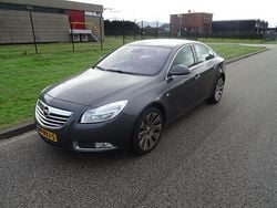 Grijs Gebruikt 2009 Opel Insignia Cosmo Sedan | € 2.695 (Goede deal)