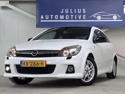 Wit Gebruikt 2010 Opel Astra GTC OPC Hatchback | € 3.143 (Goede deal)