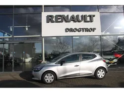 Gris platine (grijs metallic) Gebruikt 2016 Renault Clio IV Life Hatchback | € 7.925 (Eerlijke prijs)