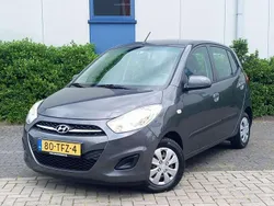 Grijs, metallic lak Gebruikt 2012 Hyundai i10 Hatchback | € 2.450 (Eerlijke prijs)