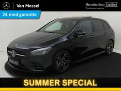 Zwart Gebruikt 2022 Mercedes B180 Business MPV | € 32.945 (Duur)