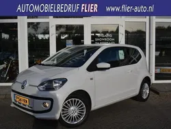 Wit Gebruikt 2013 VW up! high up! Hatchback | € 6.250 (Eerlijke prijs)