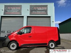 Rood Gebruikt 2018 Opel Vivaro Sport Van | € 9.950 (Goede deal)