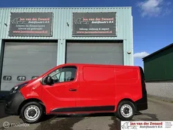 Rood Gebruikt 2018 Opel Vivaro Sport Van | € 8.950 (Super prijs)