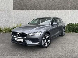 Grijs Gebruikt 2019 Volvo V60 CC Stationwagen | € 33.950 (Duur)
