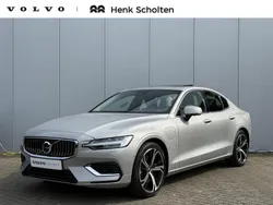 Grijs Gebruikt 2024 Volvo S60 Ultimate Sedan | € 46.950 (Duur)