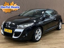 Zwart Gebruikt 2009 Renault Mégane Coupé Dynamique Coupé | € 4.945 (Eerlijke prijs)
