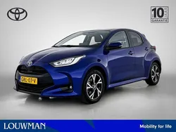Blauw Gebruikt 2024 Toyota Yaris Hybrid Edition Hatchback | € 24.945 (Eerlijke prijs)
