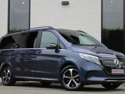 Blauw Gebruikt 2024 Mercedes EQV300 AMG Van | € 59.950