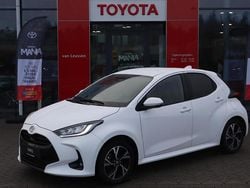 Wit Gebruikt 2024 Toyota Yaris Hybrid Hatchback | € 23.640 (Eerlijke prijs)