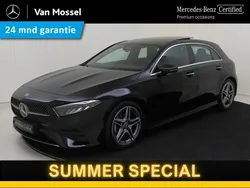 Zwart Gebruikt 2024 Mercedes A180 AMG Line Premium Hatchback | € 39.945 (Duur)