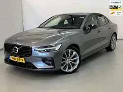 Grijs Gebruikt 2021 Volvo S60 R-Design Sedan | € 34.850 (Super prijs)