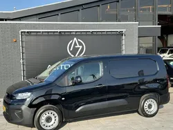 Zwart Nieuw 2024 Opel Combo MPV | € 23.499 (Iets duurder)