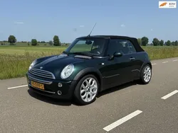Groen, metallic lak Gebruikt 2005 Mini Cooper Cabriolet Cabriolet | € 5.250 (Duur)