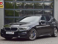 Zwart, metallic lak Gebruikt 2020 BMW 540 Executive Stationwagen | € 54.950 (Duur)