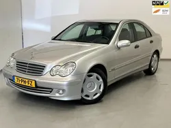 Grijs Gebruikt 2004 Mercedes C180 Sedan | € 4.450 (Eerlijke prijs)