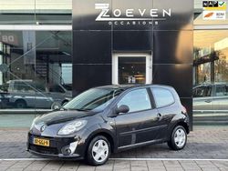 Zwart Gebruikt 2008 Renault Twingo Dynamique Hatchback | € 2.250 (Eerlijke prijs)