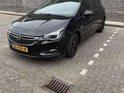Zwart Gebruikt 2018 Opel Astra Hatchback | € 14.650 (Duur)