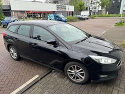 Zwart Gebruikt 2016 Ford Focus Titanium Stationwagen | € 6.249 (Goede deal)
