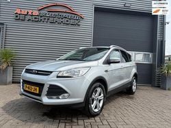 Grijs Gebruikt 2014 Ford Kuga Titanium SUV | € 9.999 (Goede deal)