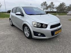 Grijs Gebruikt 2012 Chevrolet Aveo LTZ Hatchback | € 2.795 (Eerlijke prijs)