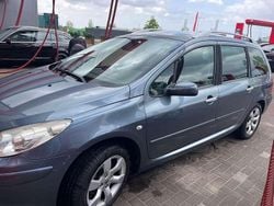 Blauw Gebruikt 2007 Peugeot 307 MPV | € 3.200 (Iets duurder)