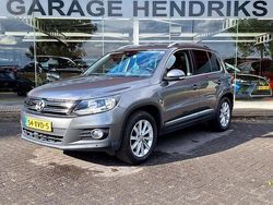 Grijs Gebruikt 2012 VW Tiguan Sport SUV | € 9.445 (Eerlijke prijs)