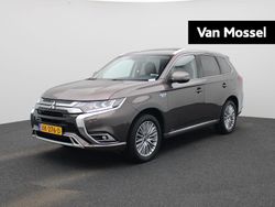 Bruin Gebruikt 2019 Mitsubishi Outlander P-HEV Intense+ SUV | € 22.900 (Eerlijke prijs)