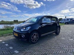 Zwart Gebruikt 2015 VW up! high up! Hatchback | € 7.250 (Eerlijke prijs)