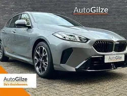 Grijs Gebruikt 2024 BMW 120 M Sport Hatchback | € 39.695 (Super prijs)