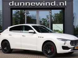 Wit Gebruikt 2016 Maserati Levante GranLusso SUV | € 44.950 (Iets duurder)