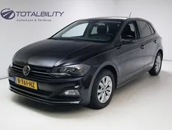 Zwart Gebruikt 2019 VW Polo Highline Hatchback | € 16.450 (Goede deal)