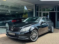 Zwart Gebruikt 2011 Mercedes C180 Avantgarde Sedan | € 7.999 (Eerlijke prijs)