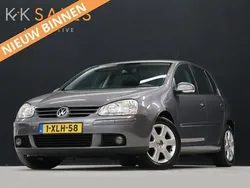 Grijs, metallic lak Gebruikt 2005 VW Golf IV Hatchback | € 1.940 (Eerlijke prijs)