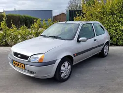 Grijs Gebruikt 2001 Ford Fiesta Hatchback | € 1.900 (Eerlijke prijs)