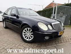 Blauw, metallic lak Gebruikt 2008 Mercedes E320 Elegance Stationwagen | € 2.950 (Super prijs)