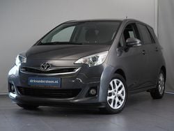 Grijs Gebruikt 2014 Toyota Verso-S Trend MPV | € 7.850 (Goede deal)