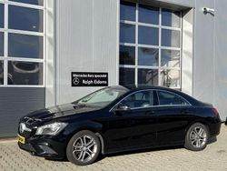 Zwart Gebruikt 2014 Mercedes CLA180 Ambition Sedan | € 12.750 (Eerlijke prijs)
