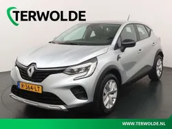 Grijs Gebruikt 2022 Renault Captur Zen SUV | € 18.900 (Eerlijke prijs)