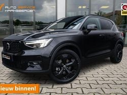 Zwart (metallic) Gebruikt 2023 Volvo XC40 Ultimate SUV | € 38.900 (Goede deal)