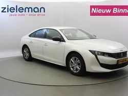 Wit Gebruikt 2022 Peugeot 508 Business-Line Hatchback | € 18.345 (Eerlijke prijs)