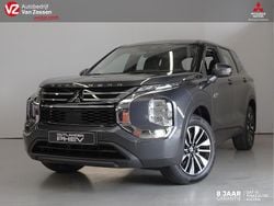 Grijs metallic Nieuw 2025 Mitsubishi Outlander P-HEV SUV | € 49.675 (Super prijs)