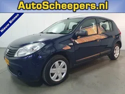 Blauw Gebruikt 2010 Dacia Sandero Ambiance Hatchback | € 1.745 (Eerlijke prijs)
