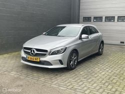 Grijs Gebruikt 2015 Mercedes A180 Ambition Hatchback | € 10.995 (Goede deal)