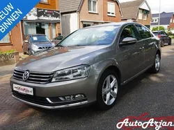 Bruin Gebruikt 2012 VW Passat Comfortline Sedan | € 6.850 (Eerlijke prijs)