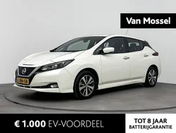 Blanc white & arctique black Gebruikt 2021 Nissan Leaf Acenta Hatchback | € 11.430 (Super prijs)