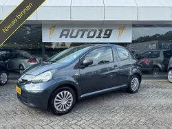 Grijs Gebruikt 2006 Toyota Aygo Hatchback | € 1.419 (Eerlijke prijs)
